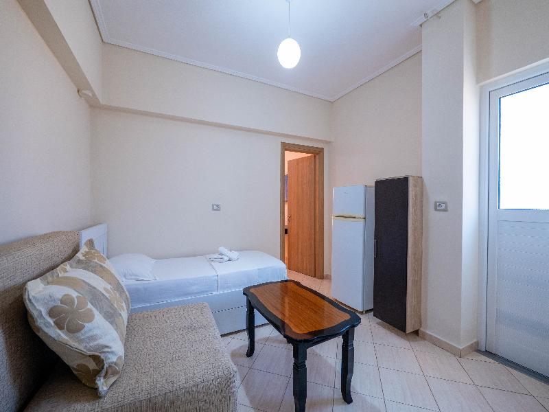 Eros Hotel Ksamil image