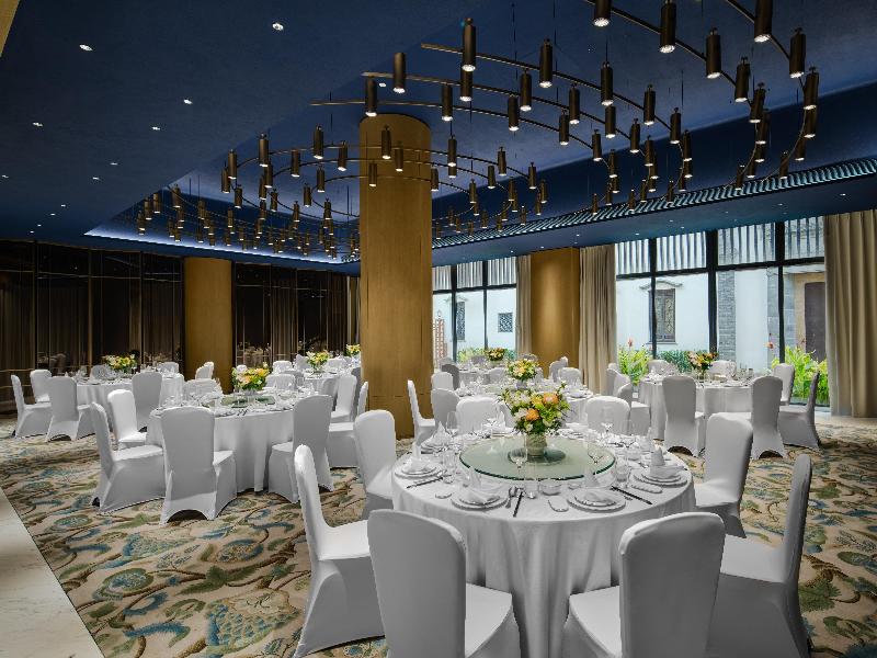 Hotel Indigo Wuxi Qingming Bridge image