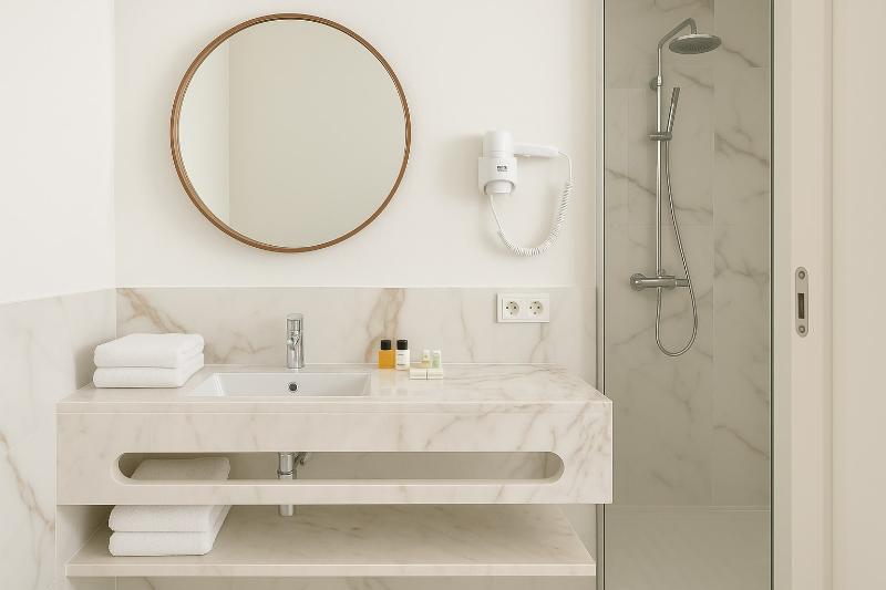Hotel Infante Santo - Lisboa image