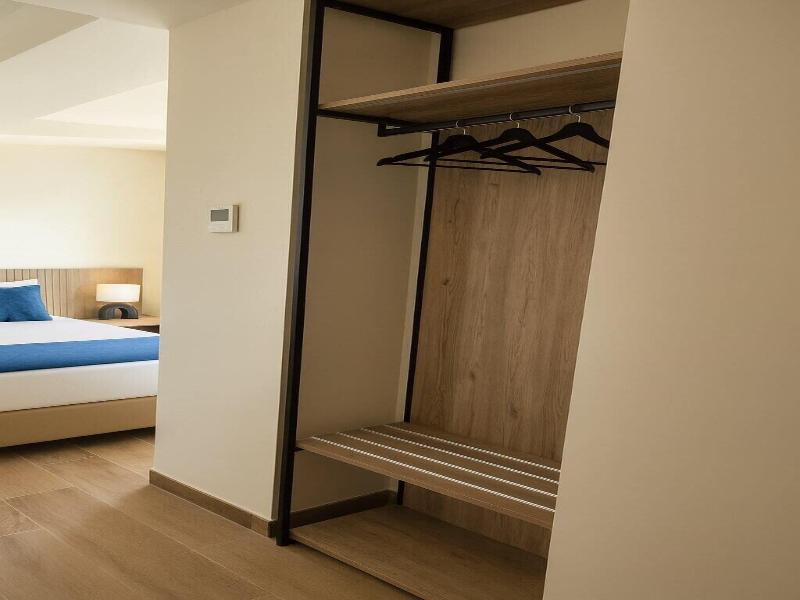 Hotel Infante Santo - Lisboa image