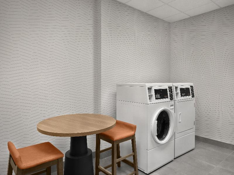 Hampton Inn By Hilton Dexter image