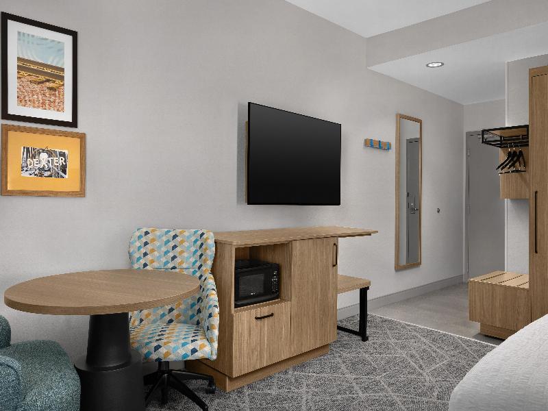 Hampton Inn By Hilton Dexter image