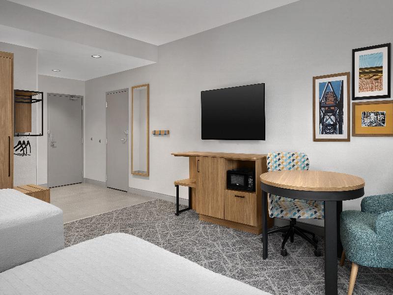 Hampton Inn By Hilton Dexter image