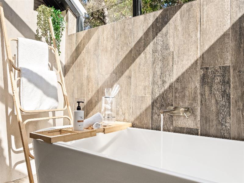 Forest Rise Chalets And Lodge - Image 10