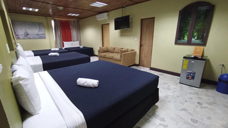 Kartagus Hotel image