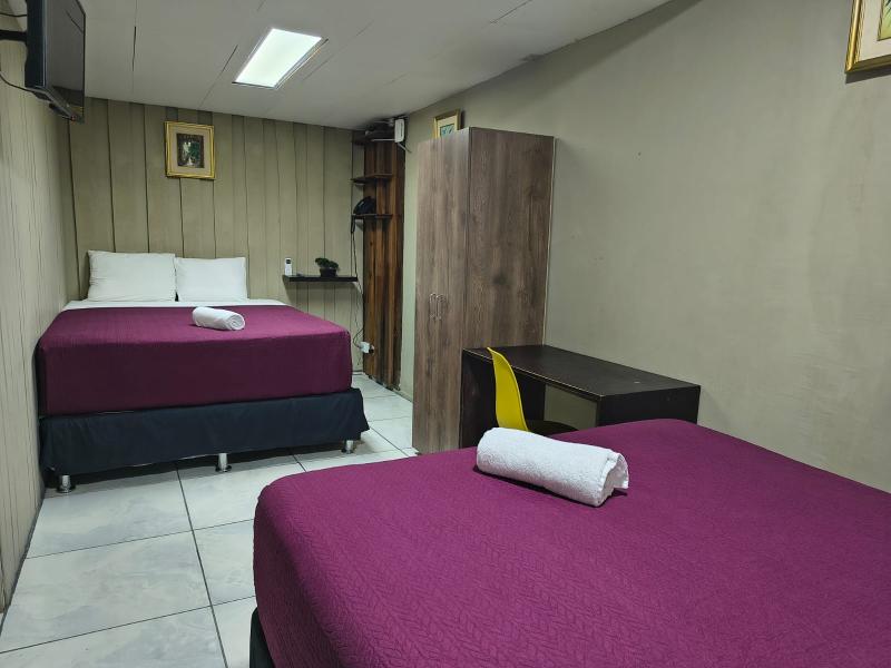 Kartagus Hotel image