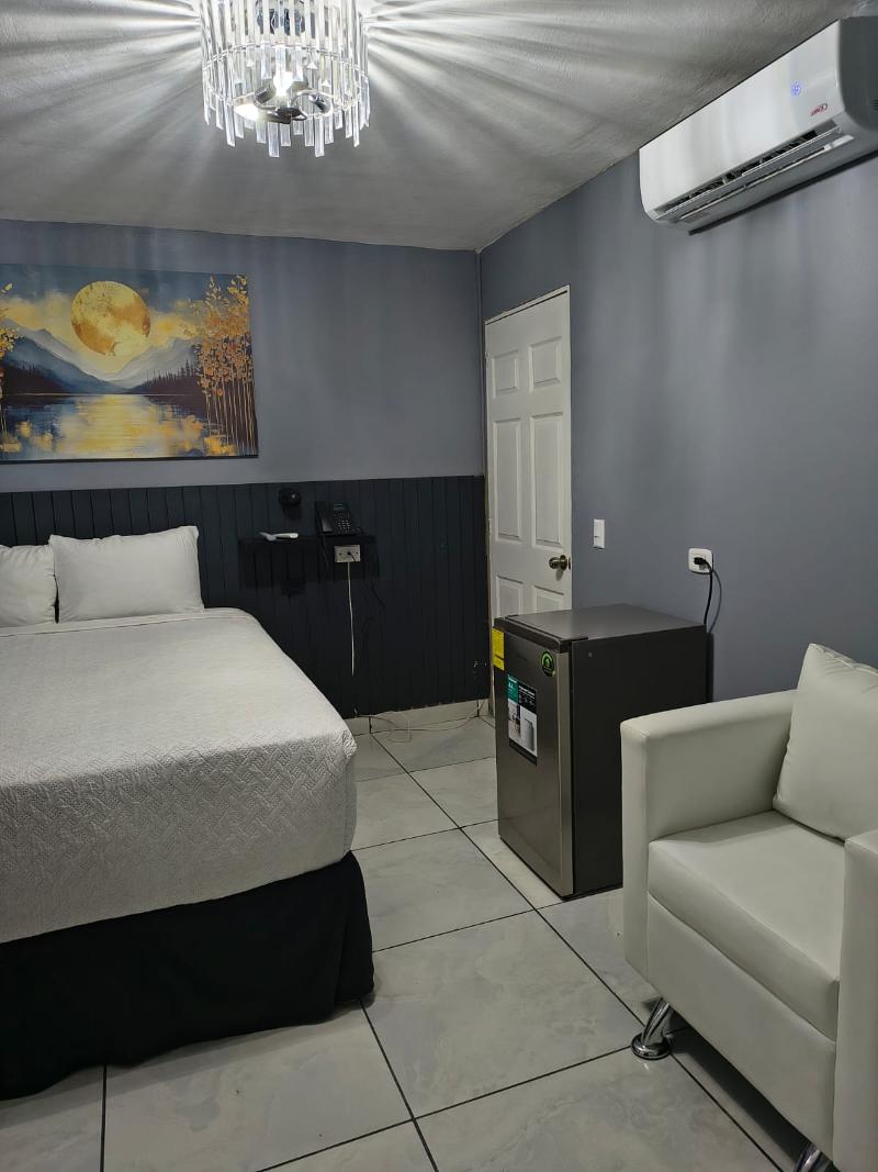 Kartagus Hotel image