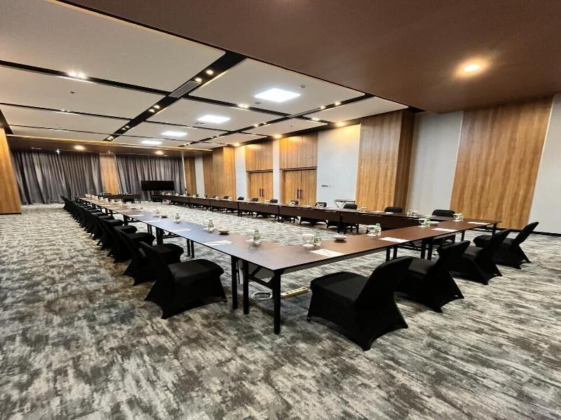 Prime UMY Hotel Convention & Dormitory image