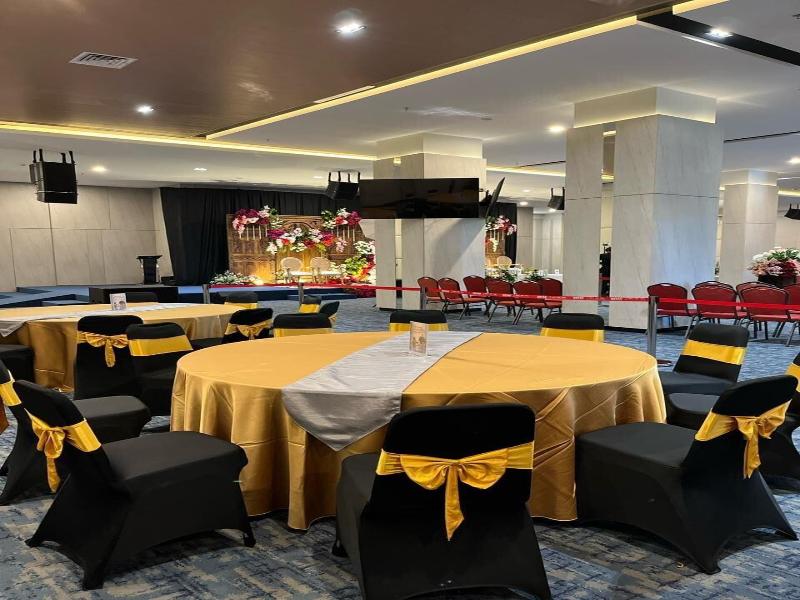 Prime UMY Hotel Convention & Dormitory image