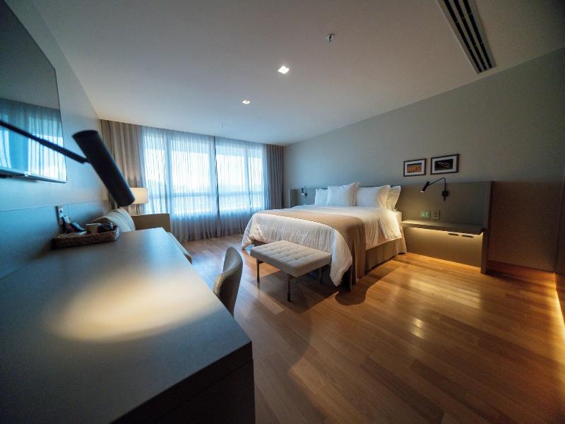Monã Hotel image