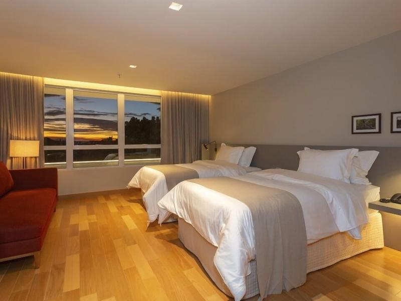 Monã Hotel image