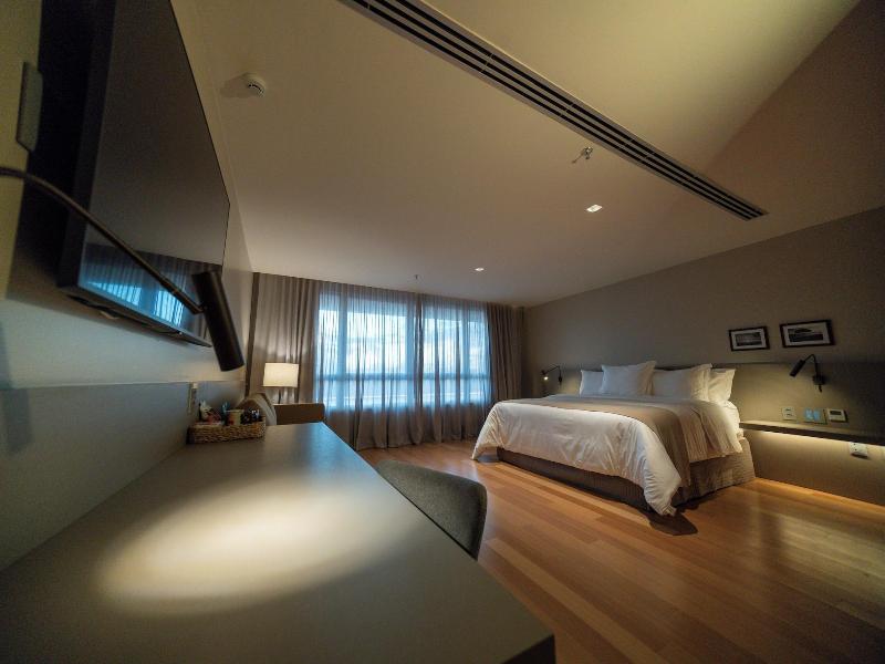 Monã Hotel image