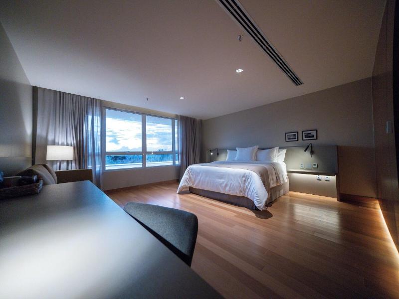 Monã Hotel image