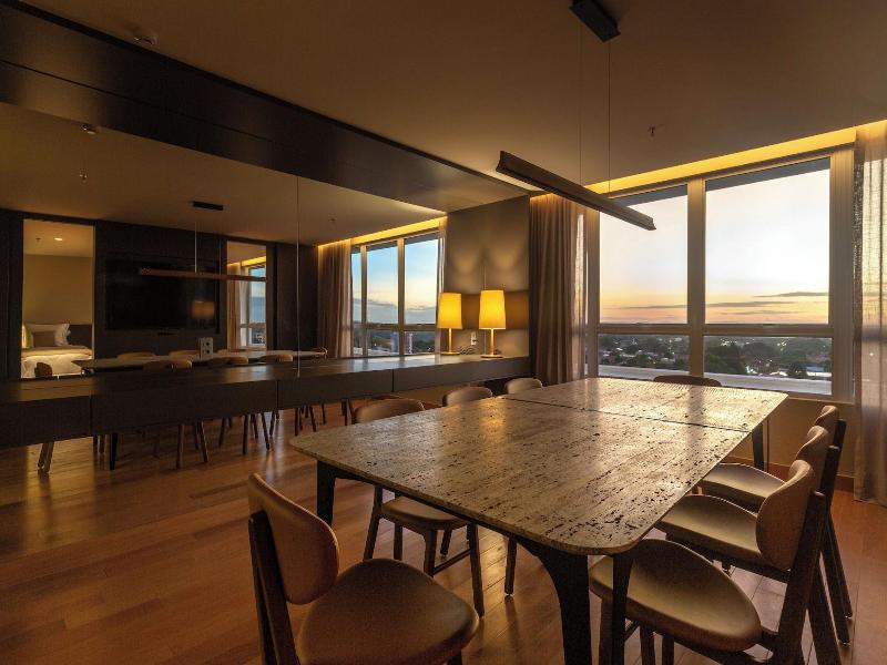 Monã Hotel image