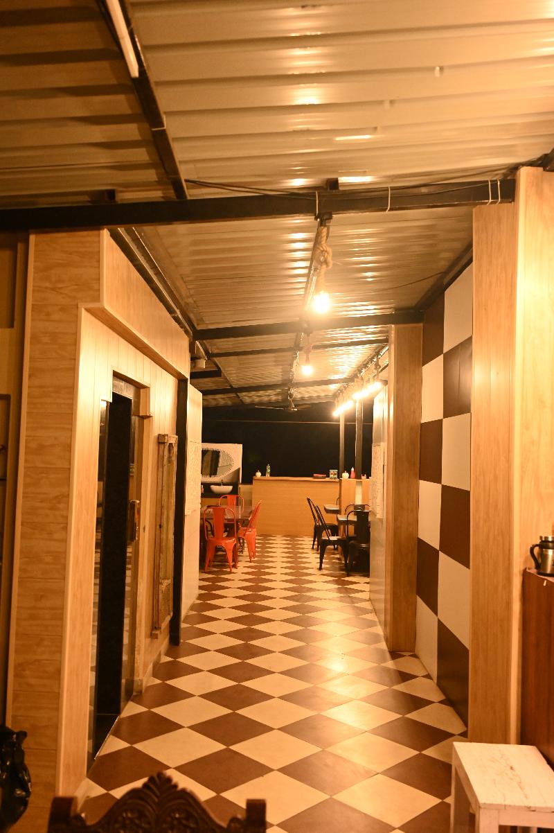 Mewarts Hotel & Restaurant image