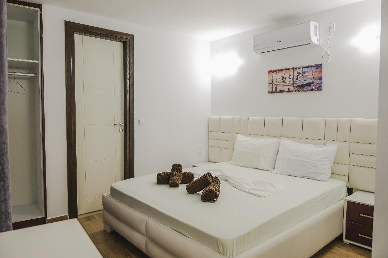 Foris Rooms image