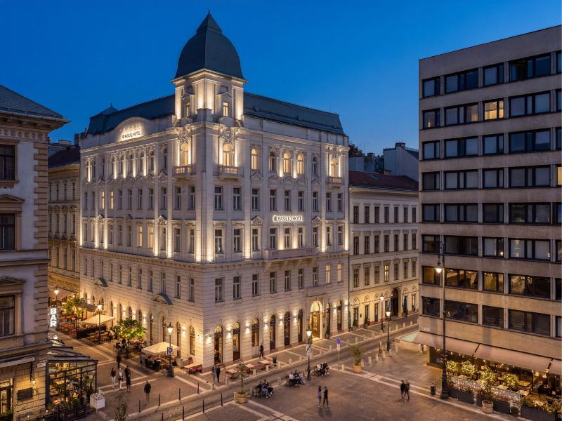 Basiliq Hotel image