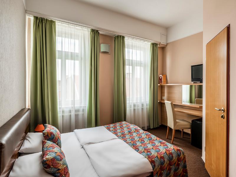 Star Hotel by Mellow Mood Hotels image