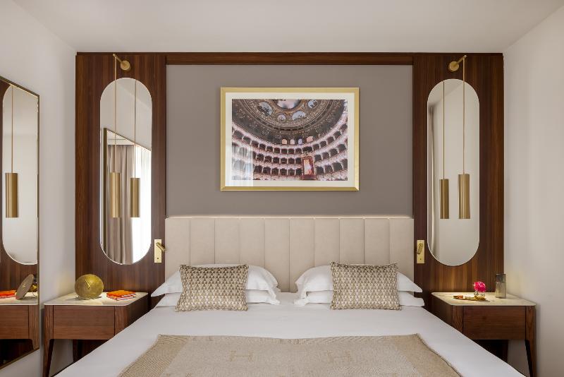 Teatro Luxury Apartments Firenze image