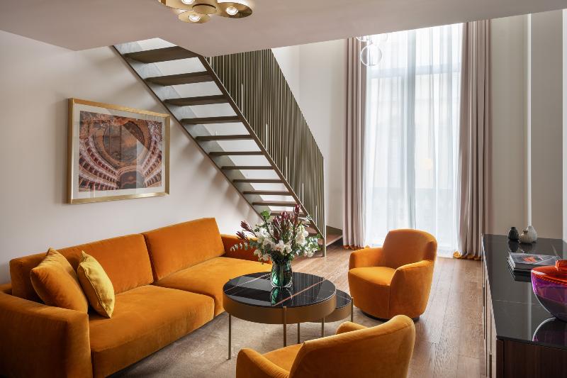 Teatro Luxury Apartments Firenze image