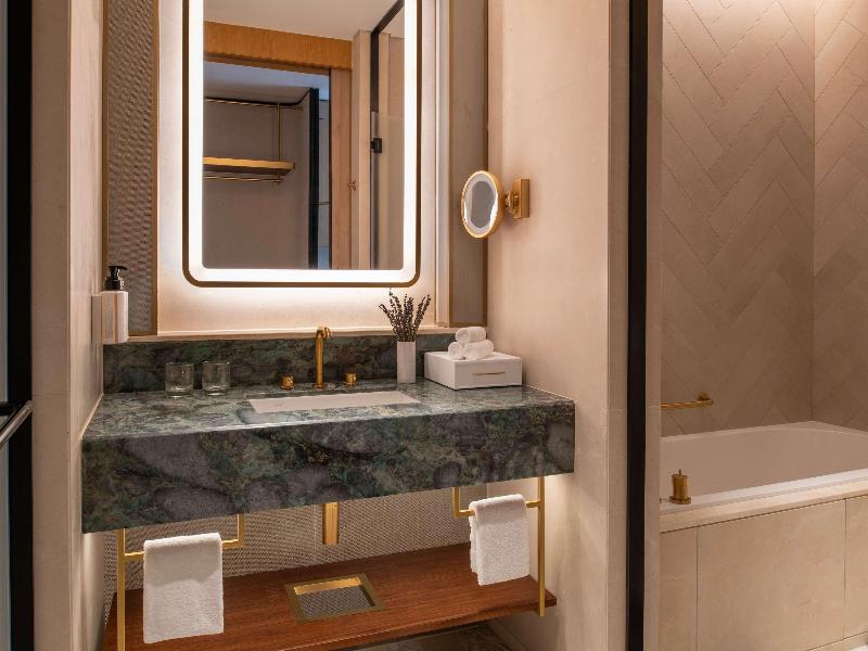 Swissotel Corniche Park Towers Doha image