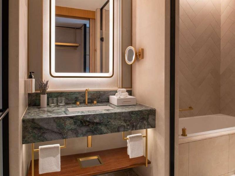 Swissotel Corniche Park Towers Doha image