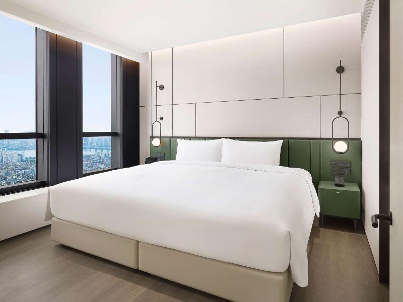 Pullman Ambassador Seoul Eastpole image
