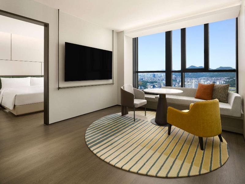 Pullman Ambassador Seoul Eastpole image