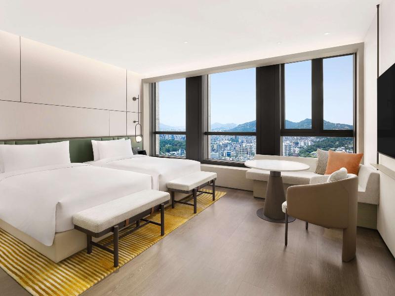 Pullman Ambassador Seoul Eastpole image
