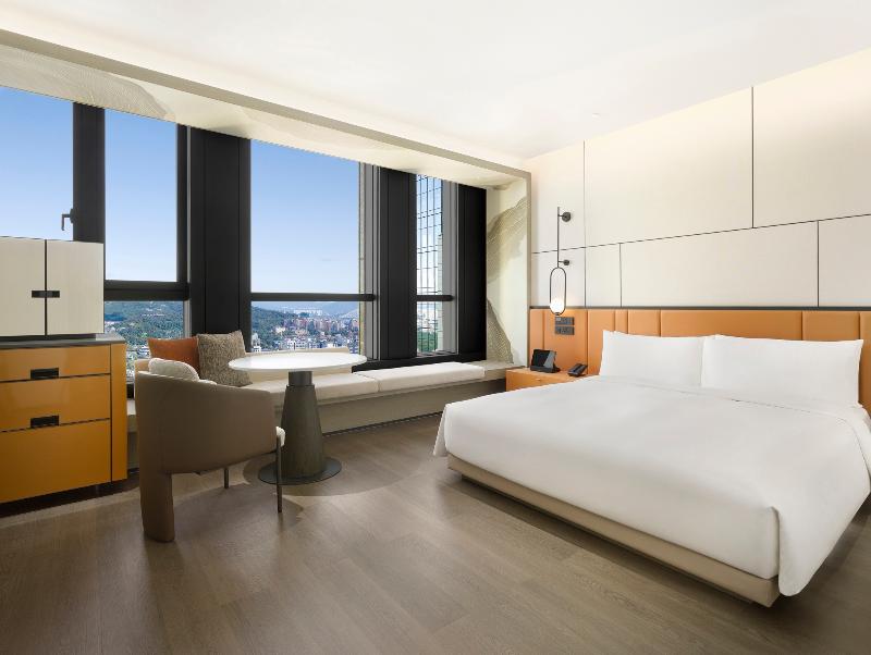 Pullman Ambassador Seoul Eastpole image