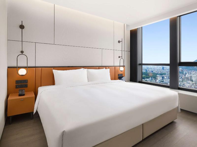 Pullman Ambassador Seoul Eastpole image