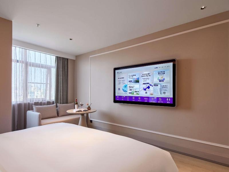 Mercure Hangzhou West Lake Fengqi Road image