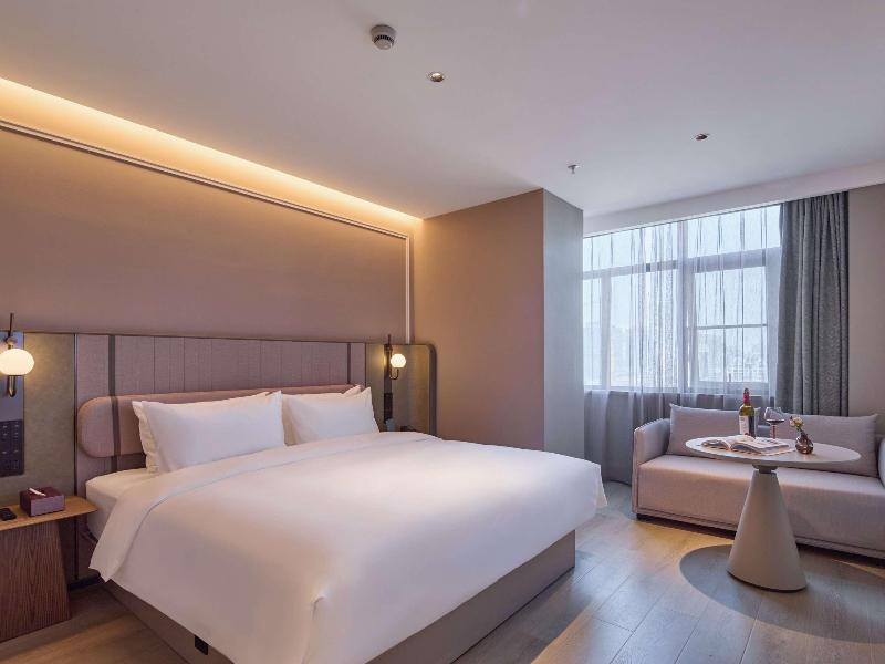 Mercure Hangzhou West Lake Fengqi Road image