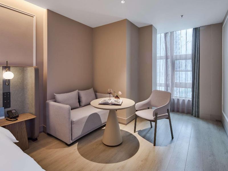 Mercure Hangzhou West Lake Fengqi Road image