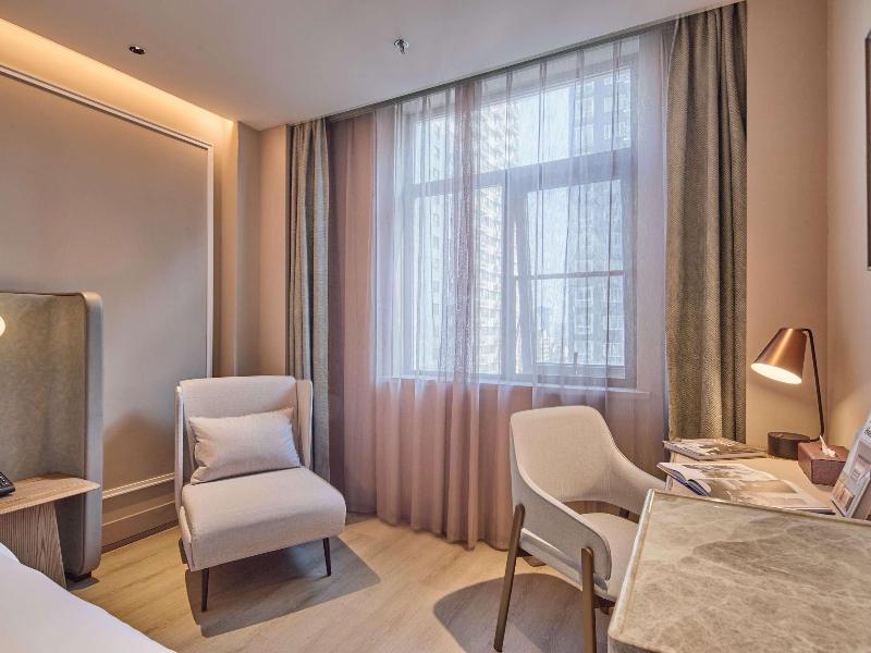Mercure Hangzhou West Lake Fengqi Road image