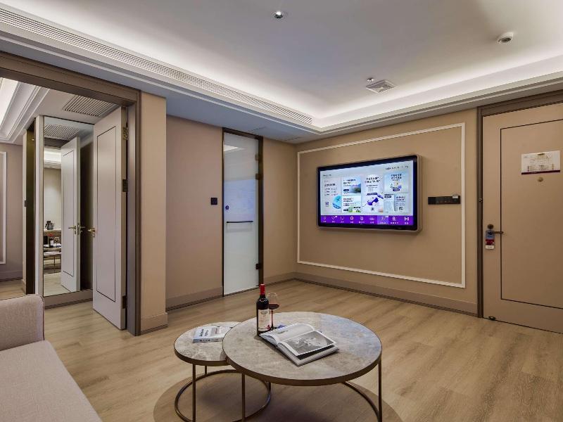 Mercure Hangzhou West Lake Fengqi Road image