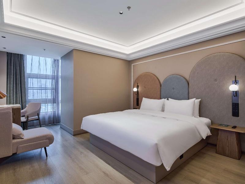 Mercure Hangzhou West Lake Fengqi Road image