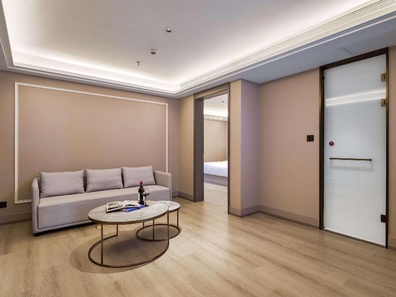 Mercure Hangzhou West Lake Fengqi Road image