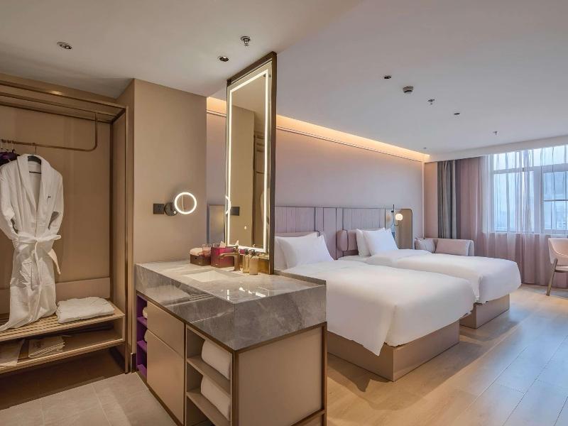Mercure Hangzhou West Lake Fengqi Road image