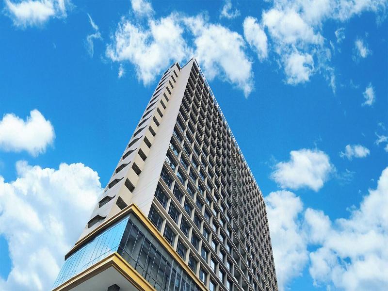 Harris Hotel & Suites Nagoya Batam image