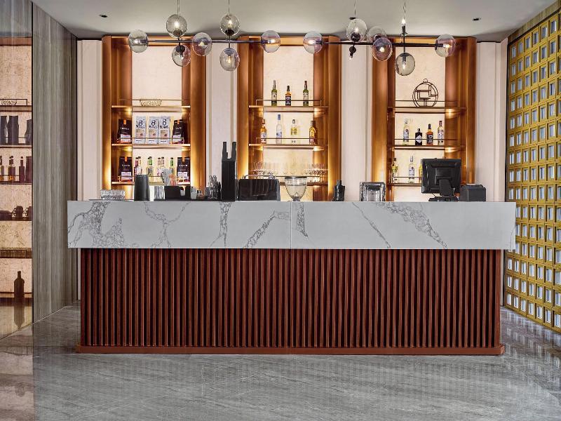 Harris Hotel & Suites Nagoya Batam image