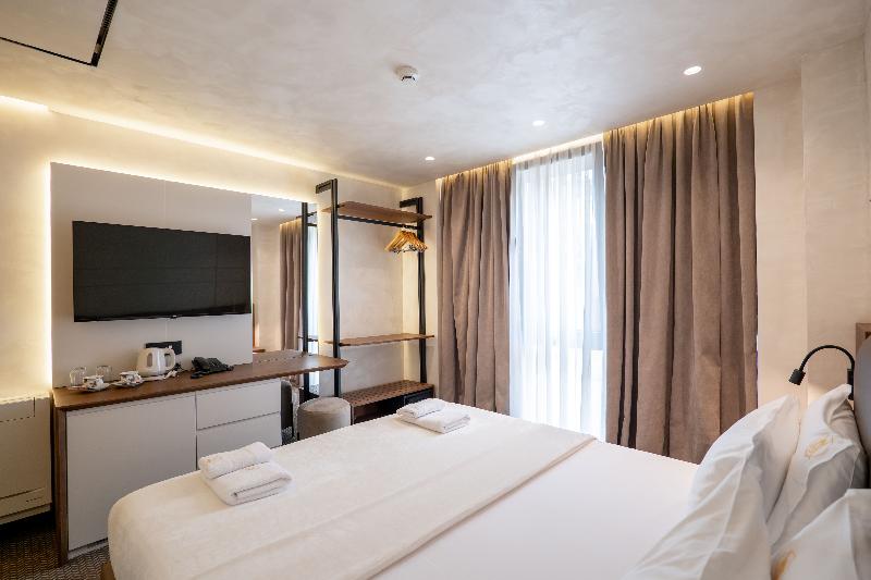 Mattis Hotel image