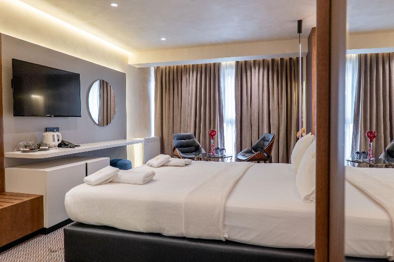 Mattis Hotel image