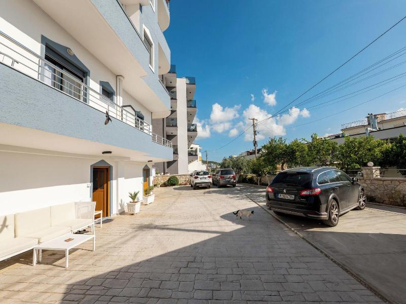 Villa Jiota image
