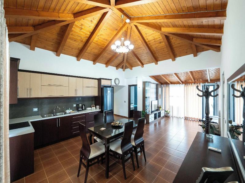 Villa Jiota image