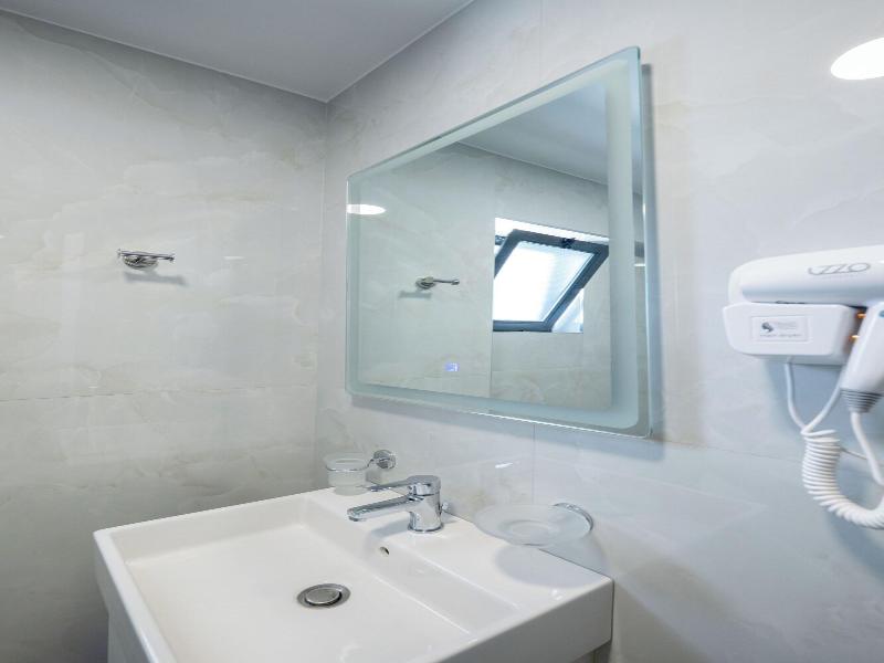 Villa Jiota image