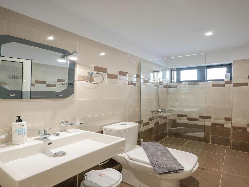 Villa Jiota image