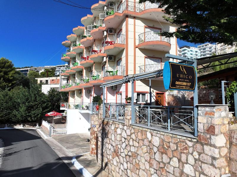 Unico Aparthotel image