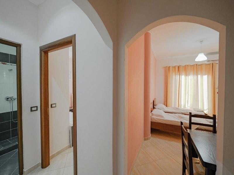Unico Aparthotel image