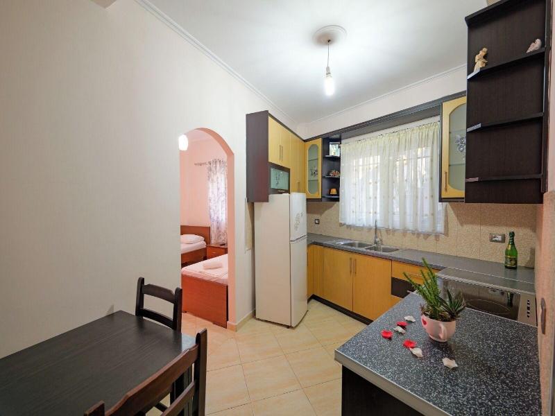 Unico Aparthotel image